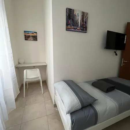 Monti Royal Apartment Rome